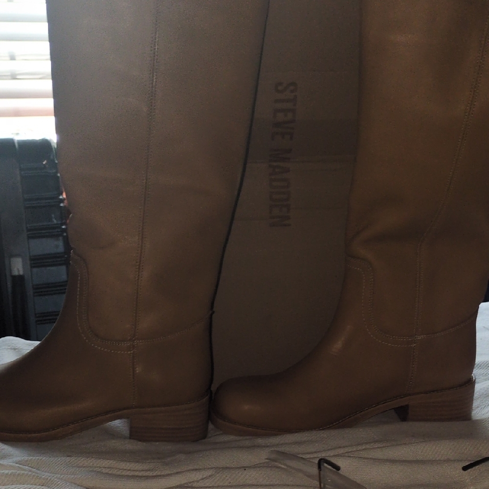Steve Madden Women's Tan Over the Knee Boots